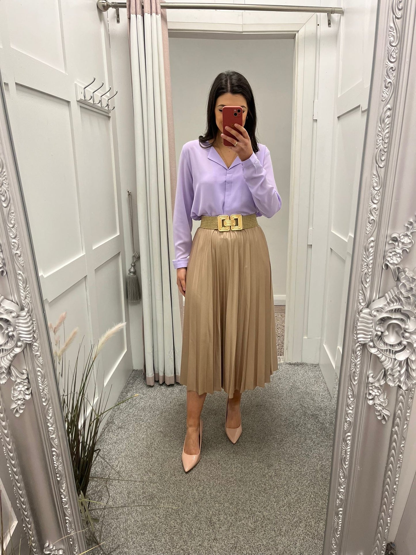 Sand shell pleated skirt