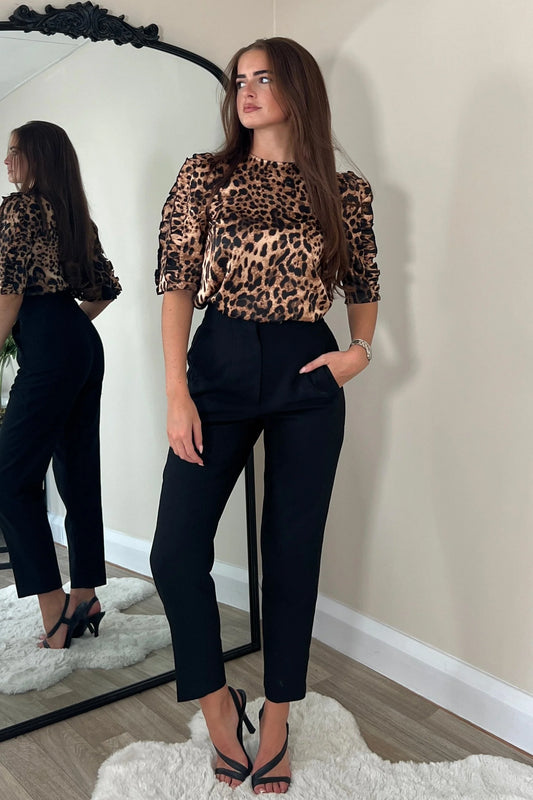 Leopard print top