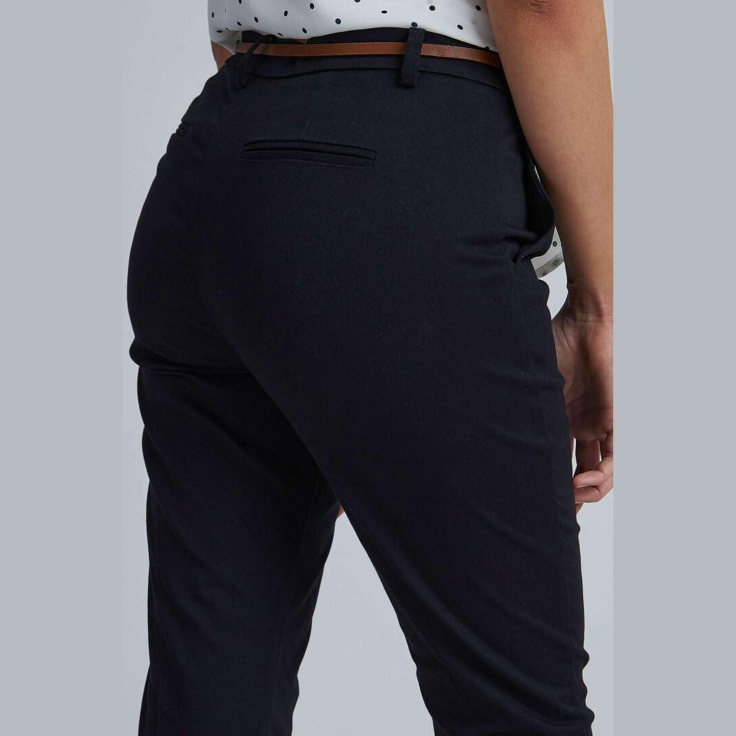 Black cigaret trousers - Our Secret Boutique  Our Secret Boutique